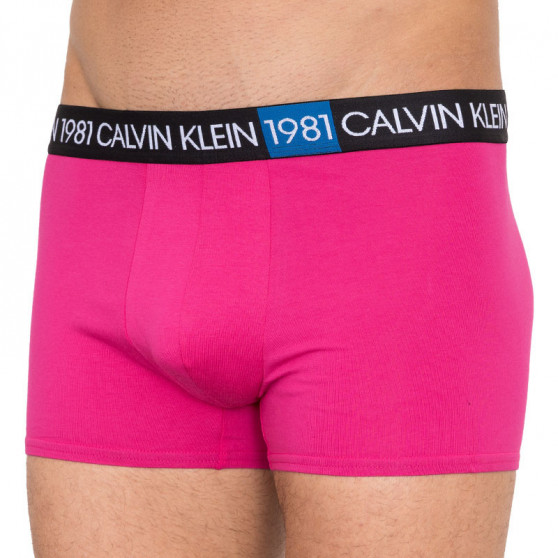 Férfi boxeralsó Calvin Klein pink (NB2050A-8ZK)
