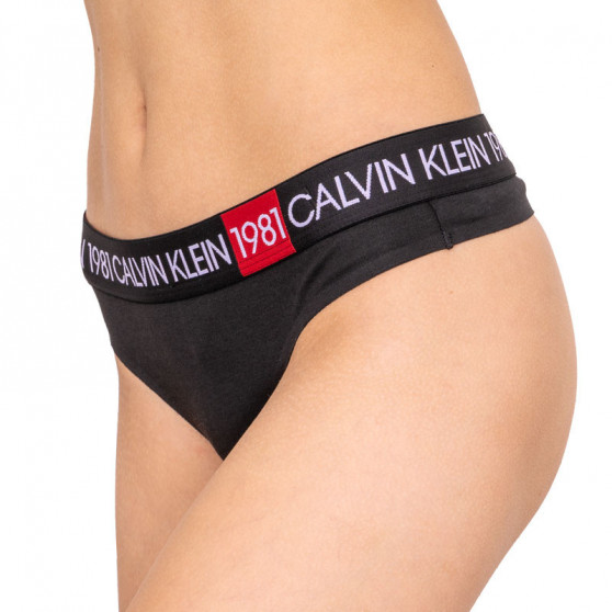 Fekete Calvin Klein női tanga (QF5448E-001)