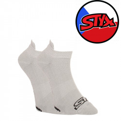 Styx Szürke rövid zokni fekete logóval (HN1062)