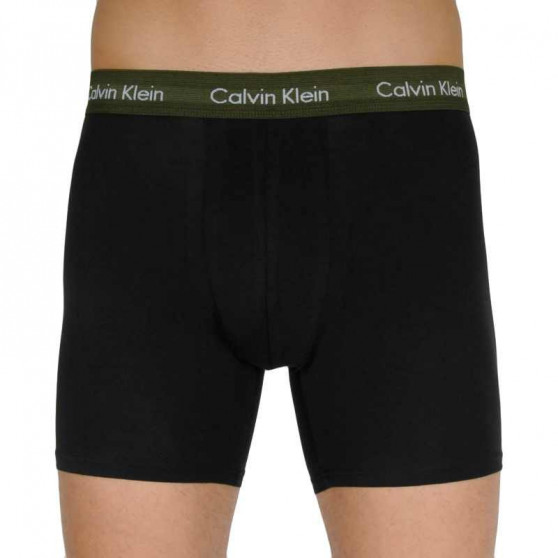 3PACK fekete Calvin Klein férfi boxeralsó (NB1770A-M9Z)