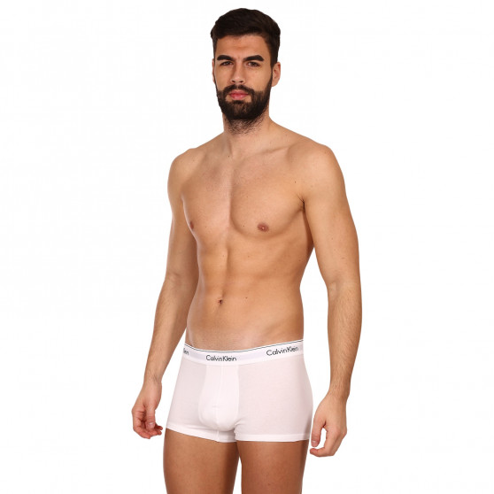 3PACK fehér Calvin Klein férfi boxeralsó (NB2380A-100)